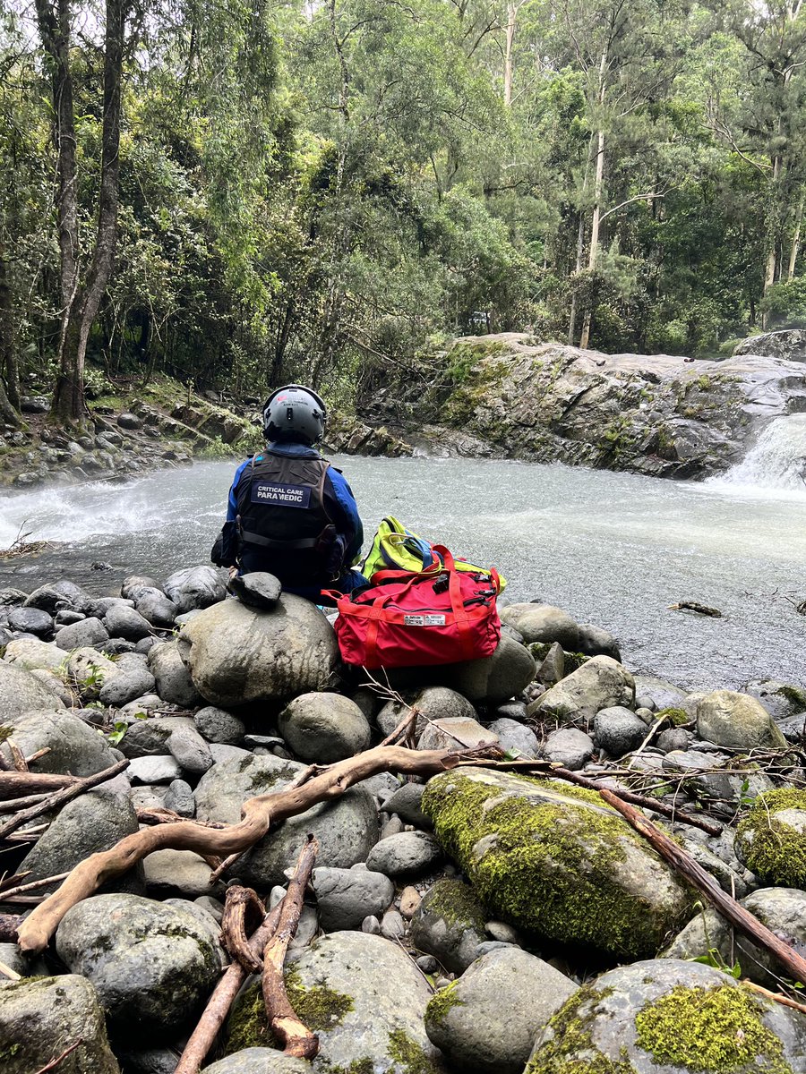 WRHS_official's tweet photo. #UpperAllyn - the Westpac #RescueHelicopter conducted a #winch rescue of a man caught in turbulent water at Ladies Well. He was airlifted to John Hunter Hospital #Newcastle. Well done to bystanders who pulled him from the water and commenced CPR until #EmergencyServices arrived. https://t.co/ACMfLB5XeQ