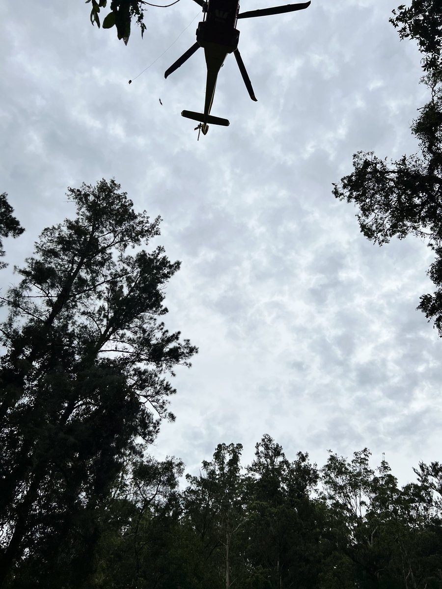 WRHS_official's tweet photo. #UpperAllyn - the Westpac #RescueHelicopter conducted a #winch rescue of a man caught in turbulent water at Ladies Well. He was airlifted to John Hunter Hospital #Newcastle. Well done to bystanders who pulled him from the water and commenced CPR until #EmergencyServices arrived. https://t.co/ACMfLB5XeQ