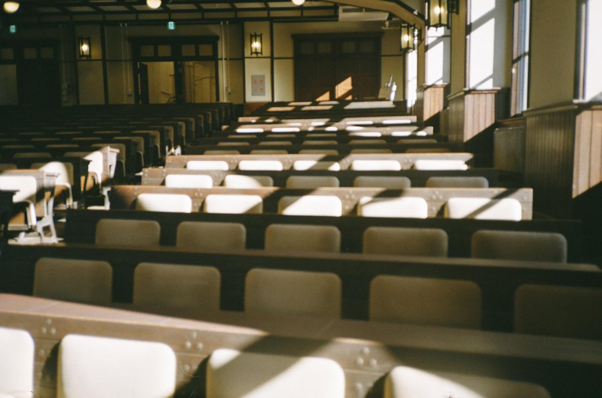 akirabucci's tweet photo. リペアサービス諏訪さんにも受付け断られた #contax #slimT 調子悪くて全然ピント合わない笑
たまにちょっと調子良い時もある。
どっかで修理出来ないかなぁ
#フィルム写真 #フィルムカメラ #35mmミロ https://t.co/aFV8KfU1sq