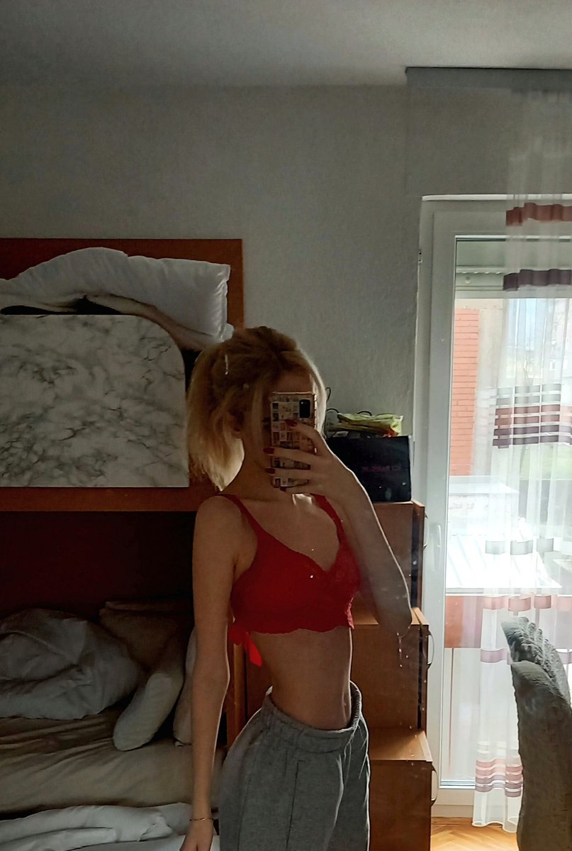 Lara ୨୧ tweet media