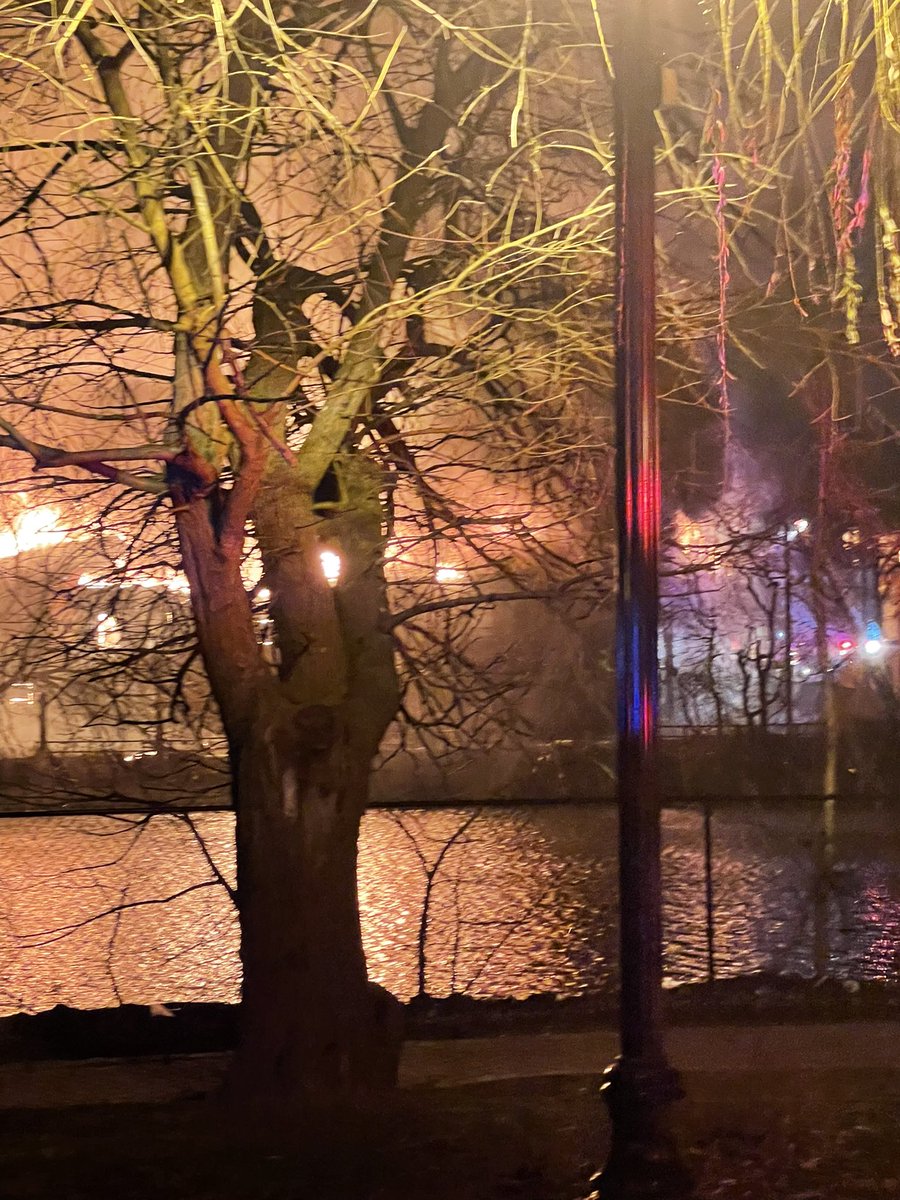 bergen fire tweet media