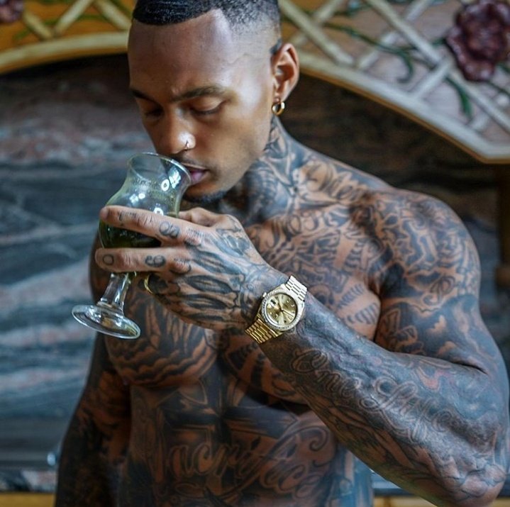 YASTRONGESTKING's tweet photo. ᅠ

ᅠ
ᅠ

ᅠ
ᅠ

   𝐉𝐔𝐒𝐓 𝐀 𝐋𝐈𝐓𝐓𝐋𝐄. 

ᅠ

ᅠ
ᅠ

ᅠ
ᅠ https://t.co/1UkbwGEbZh