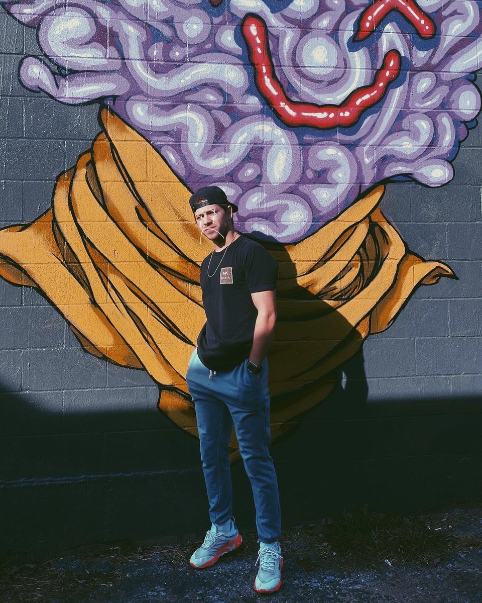 Smile thru tha pain :(