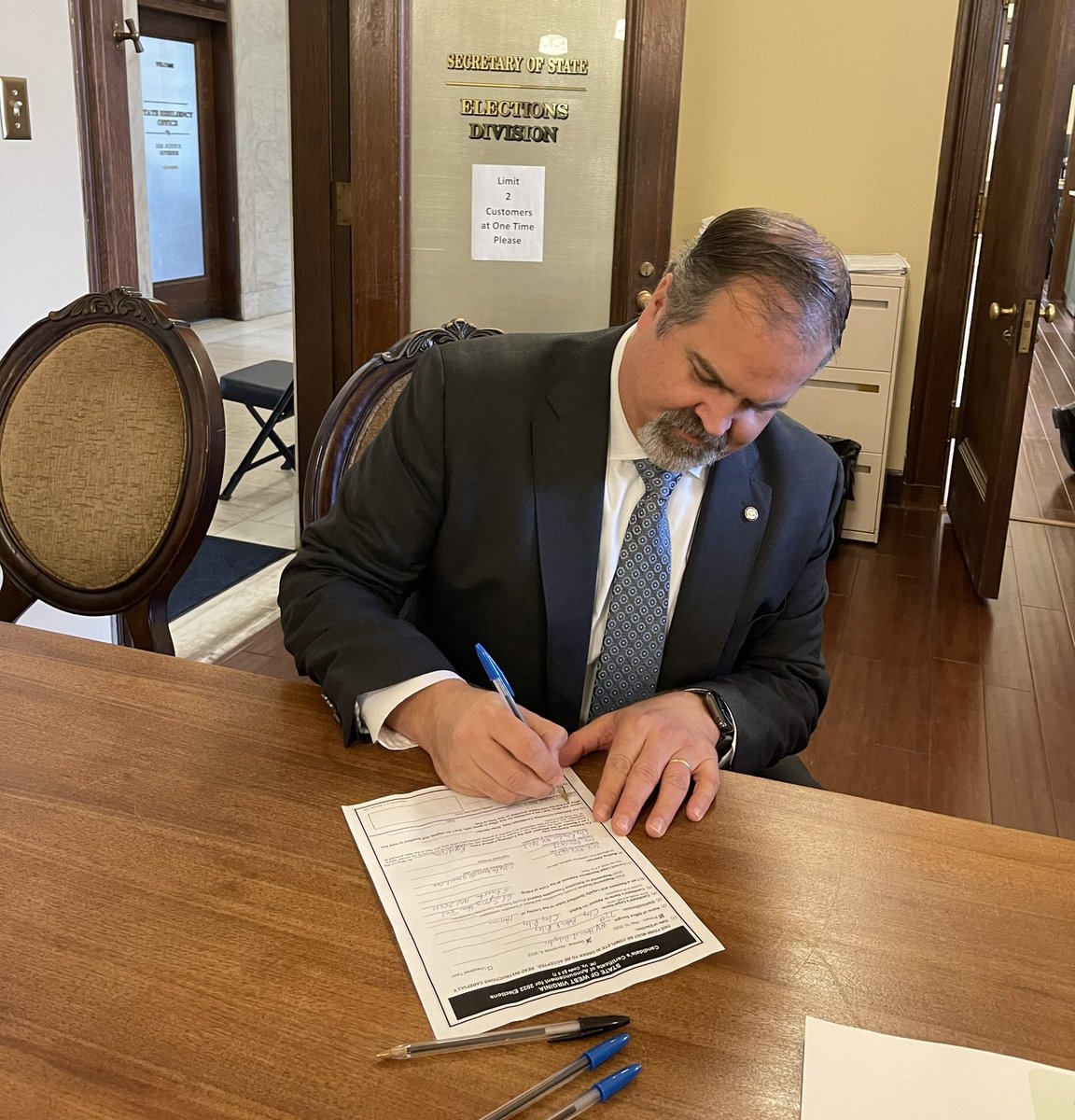 DelegateRiley's tweet photo. IT’S OFFICIAL!!! I will be seeking re-election to the West Virginia House of Delegates - 72nd District. Serving the citizens of WV has truly been an honor and I hope to continue to serve you. #RileyForHouse #ReelectRiley #WVForward https://t.co/qGBjorfbU5