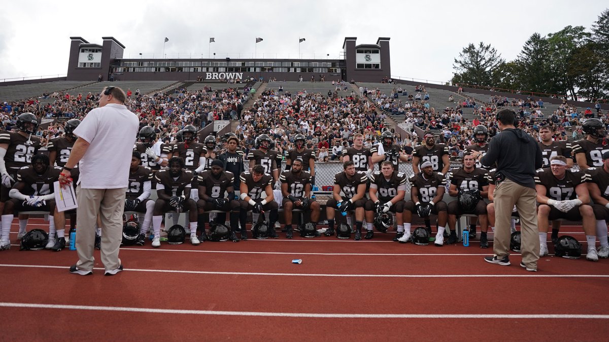 Brown Bears Football tweet media