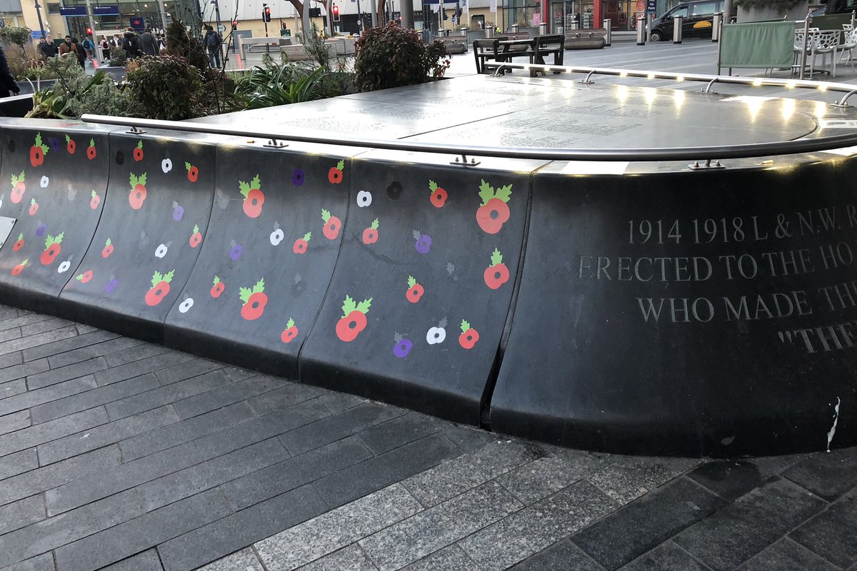trudydavies1964's tweet photo. I rather like the new additions 
to the Memorial &amp; The tree art is fabulous in #Birmingham #poppies 
#NetworkRailBHM @WardEndLabour 
#RBL @PoppyLegion 
@waheedsaleem https://t.co/c8xqTYijVF