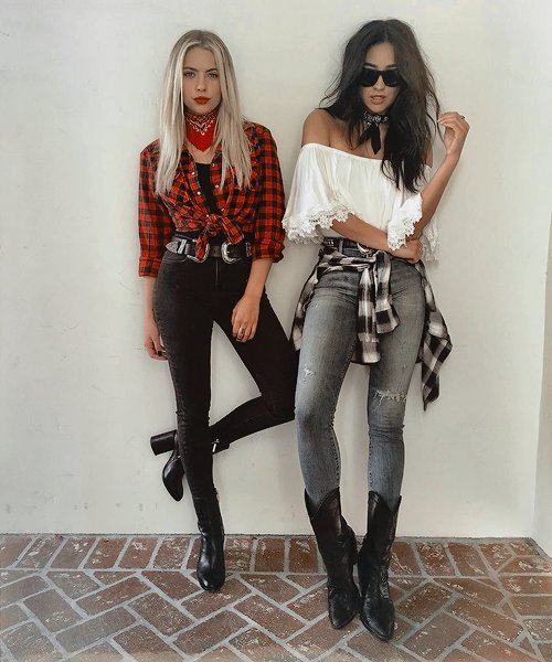 elliejoeyposts's tweet image. Bonne nuit 😘💤 #buttahbenzo