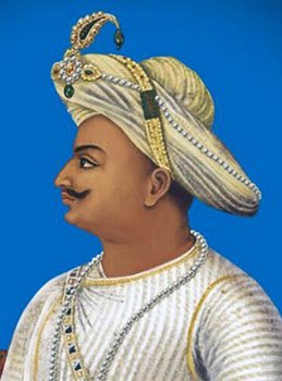 Rachel_noodle's tweet photo. Tipu Sultan ruled 1782-1799 and was defeated by the EIC. The later twice serving PM Wellesley, Duke of Wellington being there. Seringapatam was looted, people murdered &amp; raped. They found the ‘Tipu’s Tiger’ which is still in the V&amp;A. https://t.co/YrZwlSPj2V