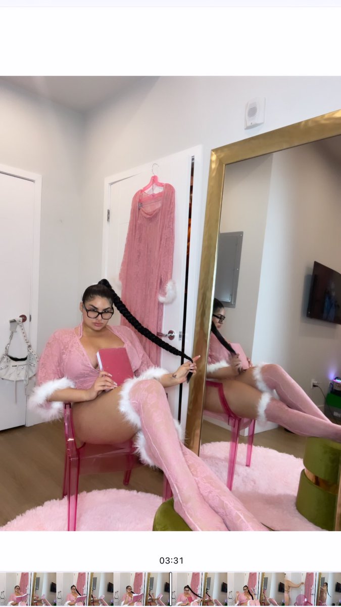 Adriana Sahar tweet media