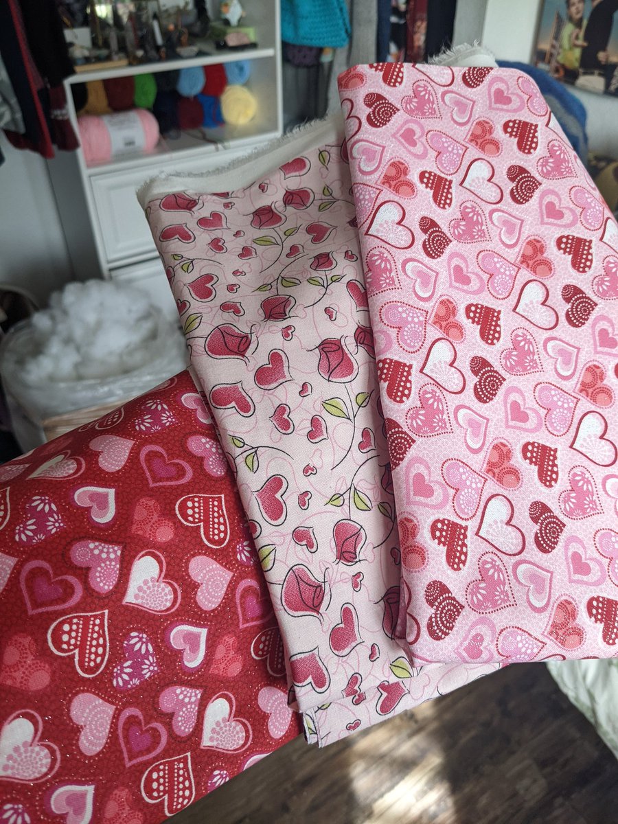 ElliettesH's tweet photo. Can't wait to line some totes with this fabric over the weekend 💕👀! https://t.co/2UYBpDRzRI