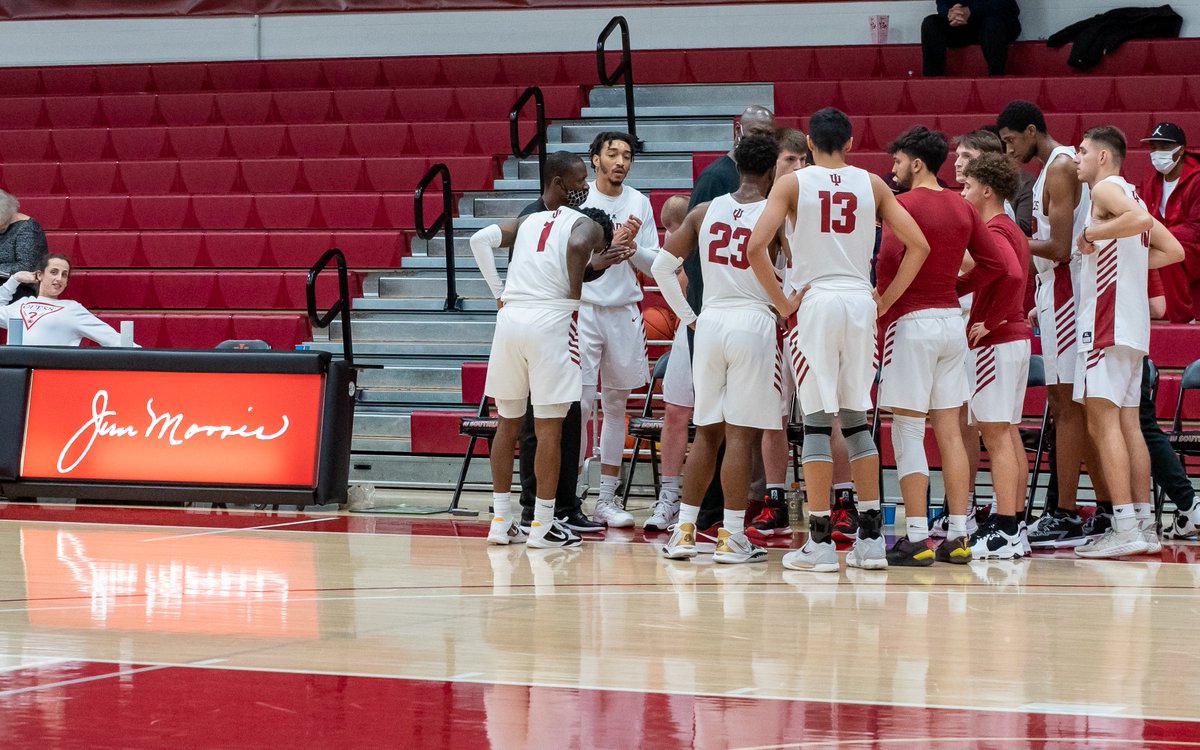 Join us Tuesday night at 6 p.m. for a Red Out as the Grenadier MBB team hosts <a href="/RiverStatesConf/">River States Conference</a> rival IU East!

🍿2-for-1 Concessions
🍕Free Pizza
👕Free T-Shirt
🏆Halftime contests for gift cards