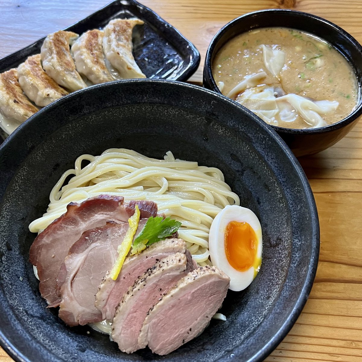 レビューを投稿しました『はりけんラーメン 南店』自家製ワンタン… https://t.co/PMTVdppCcw