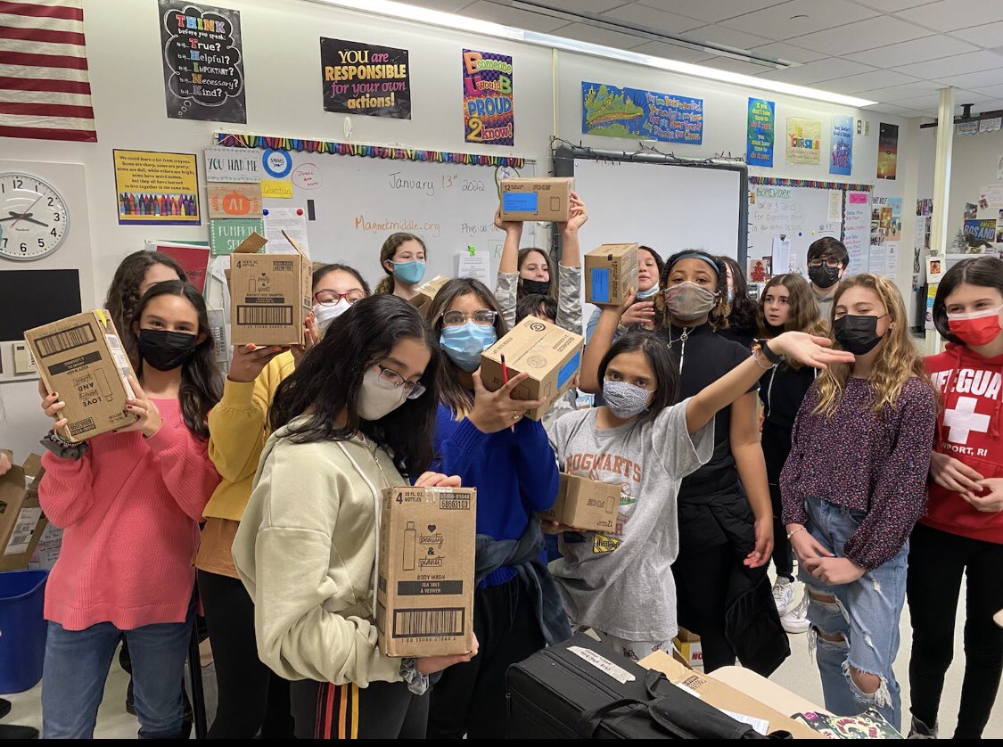 MissRosano's tweet photo. It was another successful year of our Giving Elf Project! We were able to donate thousands of hygiene items, socks, and winter wear to both men and women’s homeless shelters ♥️ #FeelGoodFriday @Mr_SClay  @scofieldmagnet @InspiricaCT  @pacifichousect @SPSSuper @MayorCarolineCT https://t.co/G8jHCyQRdi