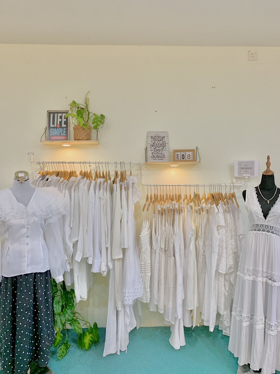 ShuzSaleh's tweet photo. Tempat perempuan menyelam pakaian ootd 😍🤍
BUNDLE KAYANGAN 🤍 
Lokasi: Taman Perpaduan Ipoh,Perak
Follow ig for more info 🤍
https://t.co/8QCIQJwjUq

Minta sebarkan kepada wanita2 cantikkkkk 🤍😍💄🙏🏻 https://t.co/EaSkQx0HK7