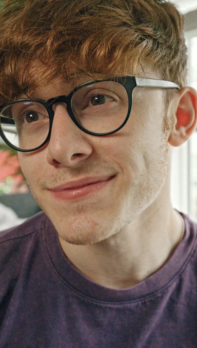 2 pic. I was told to grow facial hair for a movie role and idk how I feel about it https://t.co/rgav