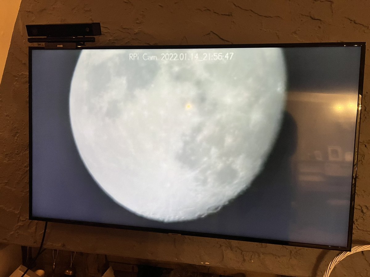 BenGWeeks's tweet photo. Great 3D printing project thanks @Mark_Wrigley_ (we just sent the telescope outdoors!). https://t.co/VtDZVAin5Y