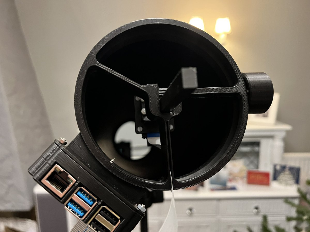 BenGWeeks's tweet photo. Great 3D printing project thanks @Mark_Wrigley_ (we just sent the telescope outdoors!). https://t.co/VtDZVAin5Y
