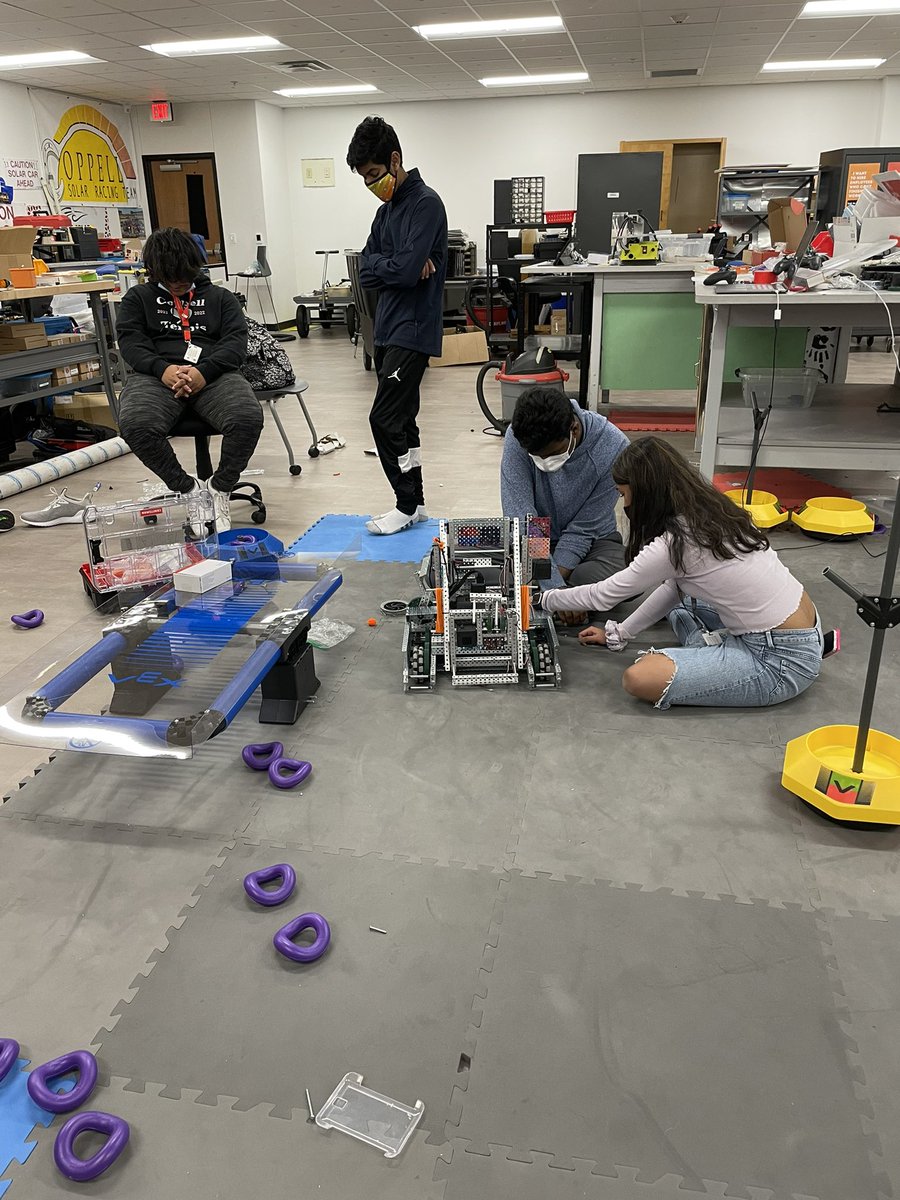 Mike Yak (@myakstem) on Twitter photo It’s Friday night and my @CoppellTsa robotics teams won’t leave the <a href="/CoppellSTEM/">Coppell Engineering</a> lab. #CHSReset #CISDLearns @CoppellCTE <a href="/CoppellHigh/">🏫 Coppell High School 📚</a> #RelationshipsMatter #ClearlyCTE It’s Friday night and my @CoppellTsa robotics teams won’t leave the <a href="/CoppellSTEM/">Coppell Engineering</a> lab. #CHSReset #CISDLearns @CoppellCTE <a href="/CoppellHigh/">🏫 Coppell High School 📚</a> #RelationshipsMatter #ClearlyCTE
