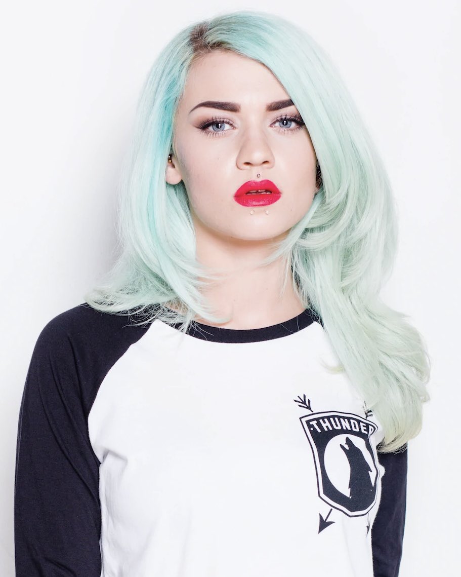 Thunder Apparel tweet media