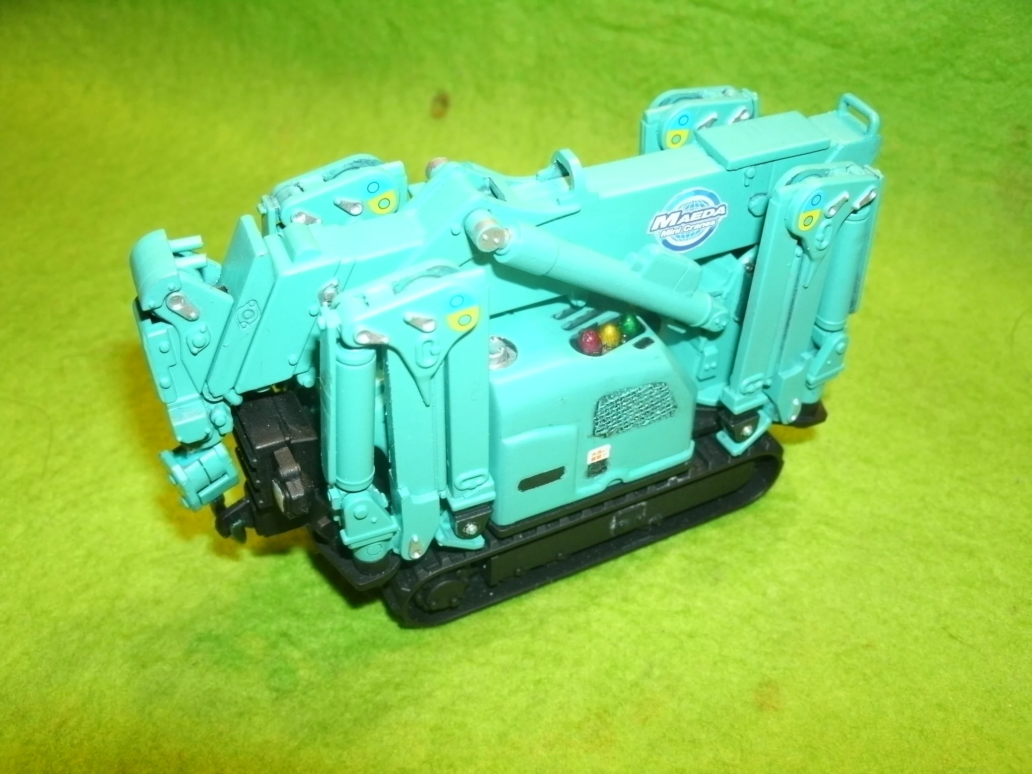 @senjuin1010 モデロイドの「カニクレーン」　塗装＆胴体少し手を加えています 