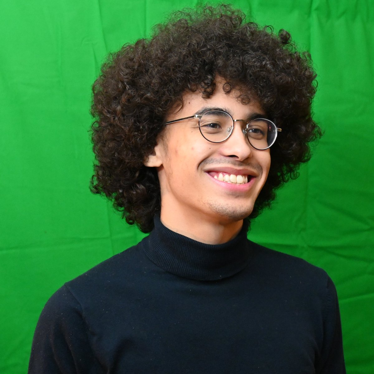 Theomatic tweet media