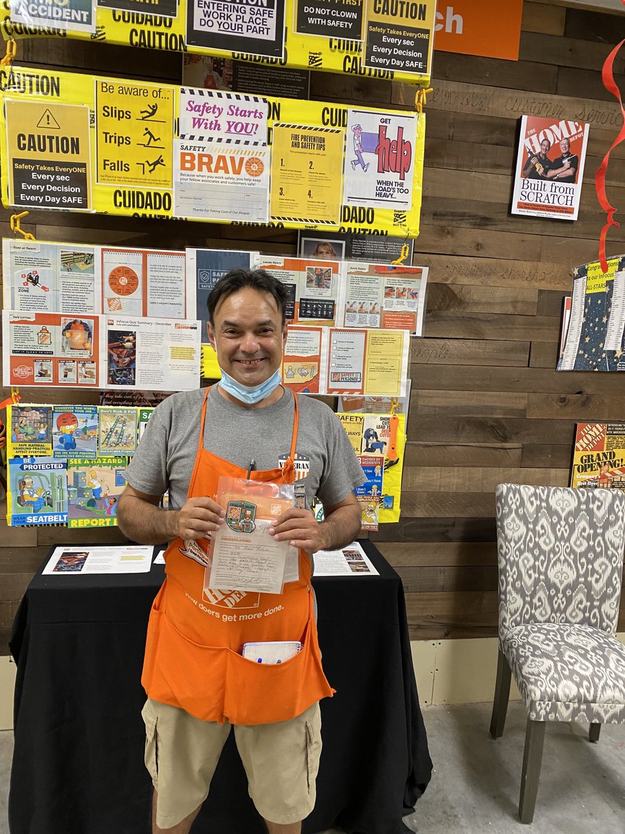 Ramon receiving a Homer for multiple mentions on the VOC praising his excellent customer service! Great job Ramon and thank you again for elevating our customer service levels everyday!