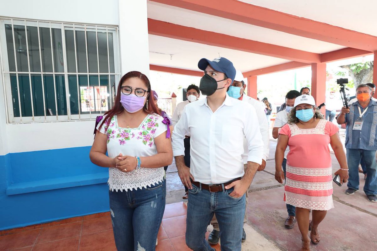 Mauricio Vila tweet media