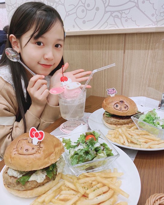 Twitterのコスプレ画像15