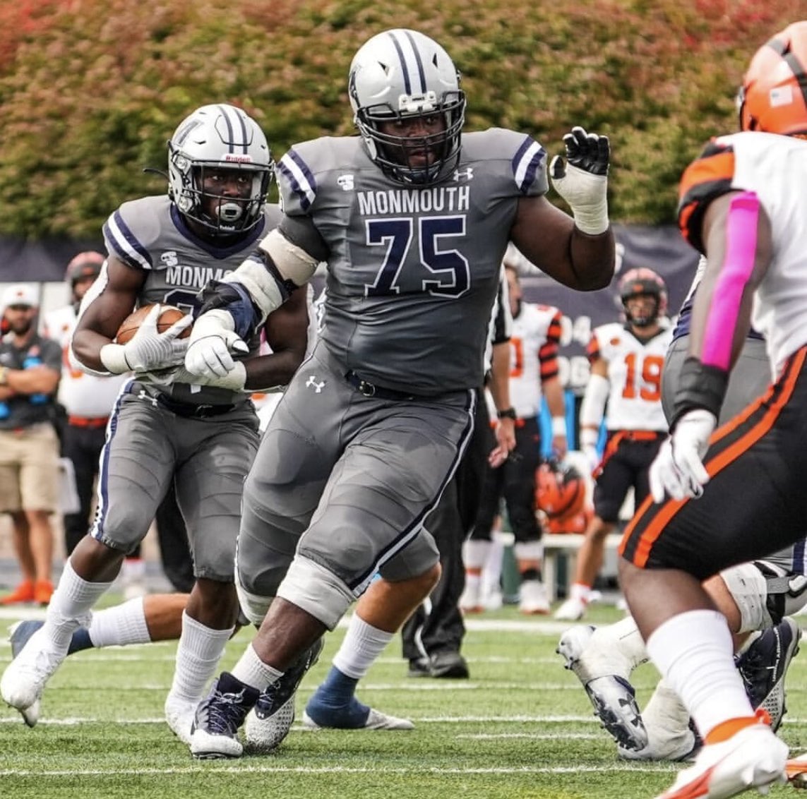coachmarkchs's tweet photo. Congrats to @MannyIsLife on graduating from Monmouth university. Great student athlete never played football before high school and left with a scholarship. Newark Central blue devils #centraltuff #bigblue #bdpride ππ. https://t.co/cYLbmfapdS