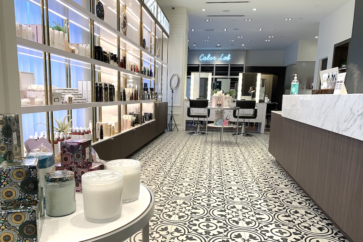 StoreReporter_'s tweet photo. In this week's Store Reporter: 
🏡🛋️New home store takes over the #ACMoore space at Rockville's #MontroseCrossing.
💆@Privai spa &amp; salon opens at @pikeandrose.
🌭🥪What's up with #ButterMeUp at the mall &amp; #HalfSmoke at #RockvilleTownSquare. 
It's all here:
https://t.co/GoGELLIuvY https://t.co/oYswV4UMRK