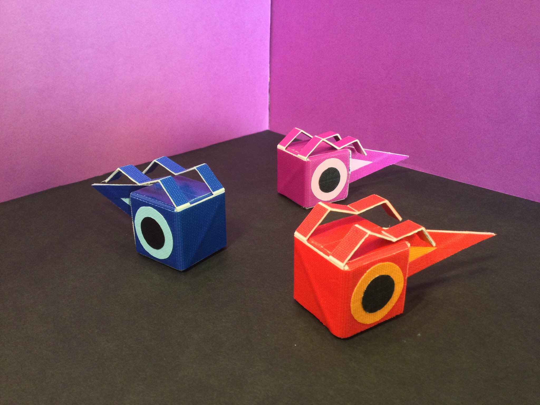 今井アレクサンドル作品(おたまじゃくし 金魚様)