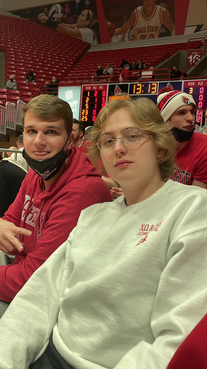 anna_meyer__'s tweet photo. #ballstatebasketball #chirpchirp https://t.co/0DDgCiI5aw