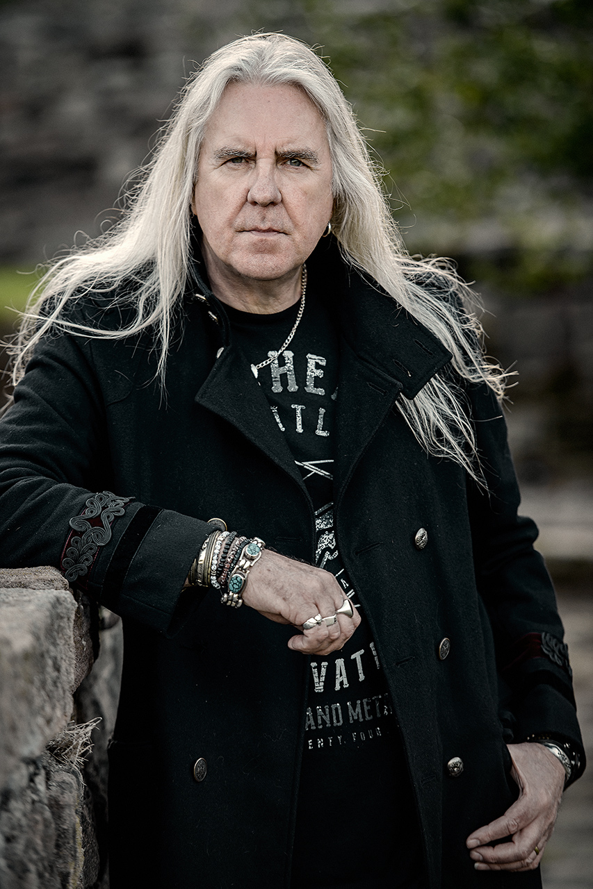 Happy 71 birthday to the amazing Saxon vocalist Biff Byford! 