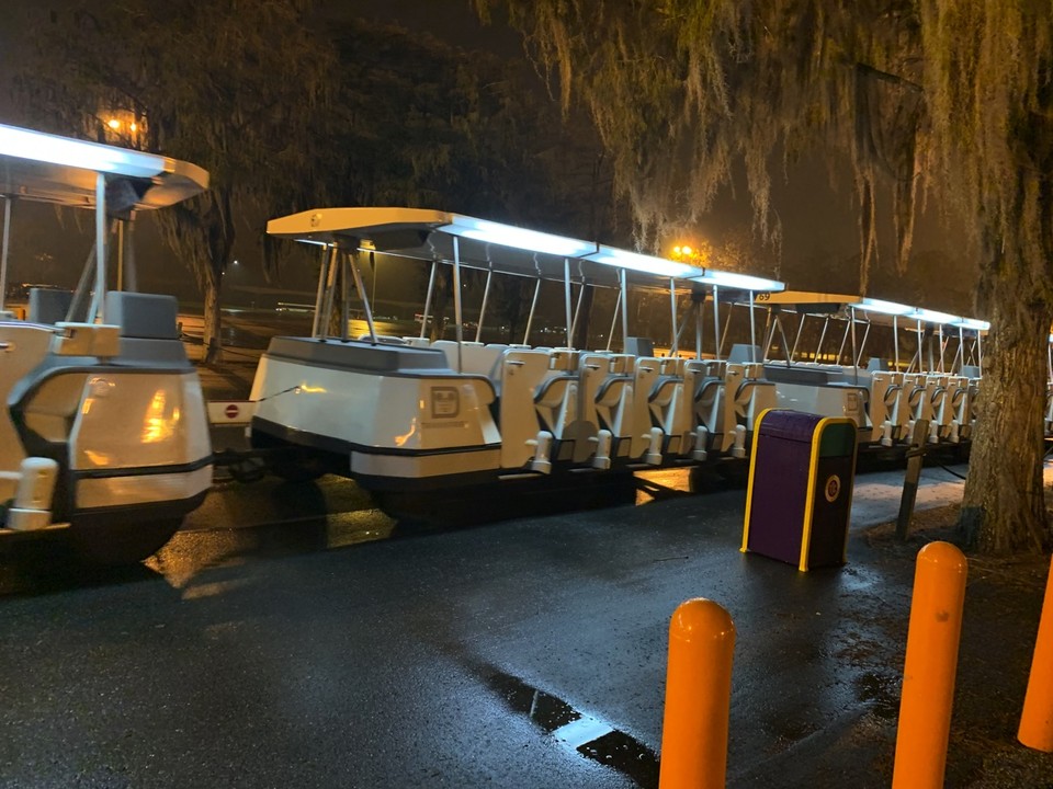 ResortLoopTim's tweet image. Tim and his lovely wife Dawn talk about their recent trip and what they enjoyed and what could have been better.   We talk about Genie+, parking, resorts, and more!

What Could Be Better? [Ep. 827}
resortloop.com/what-could-be-… 
#WaltDisneyWorld #Disney #resortloop #vacation