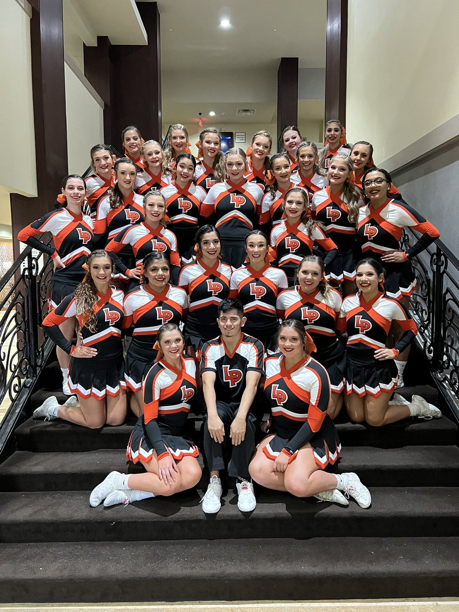 LaPorteHScheer's tweet photo. These kids crushed prelims and have earned themselves a spot in finals! There were 70 in our division and only the top 20 get to advance! Proud! Catch our finals performance at 7:42 on the NFHS network!
 #LPgreatthings #LPHScheer #UILspiritstatechampionships #TakeState https://t.co/3sr1g78Awa