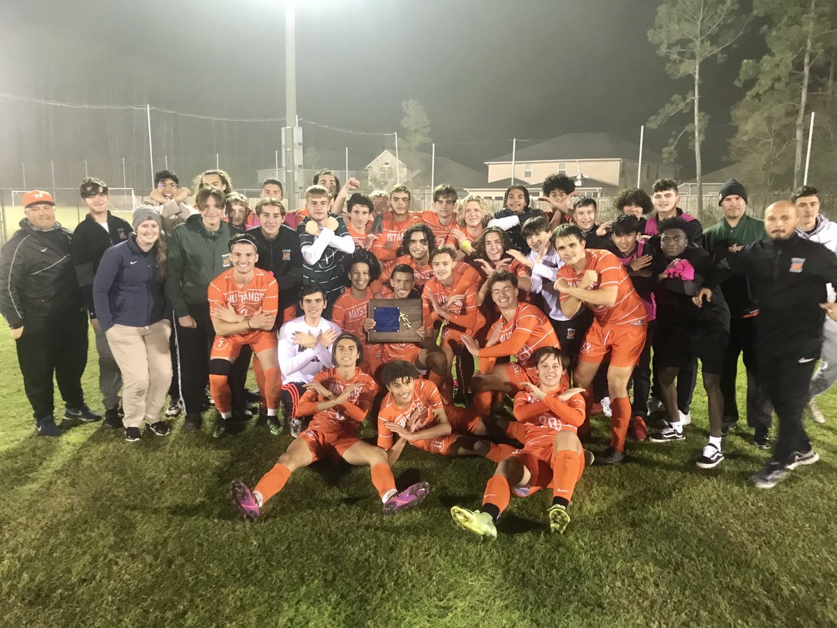 Mandarin High Sports tweet media