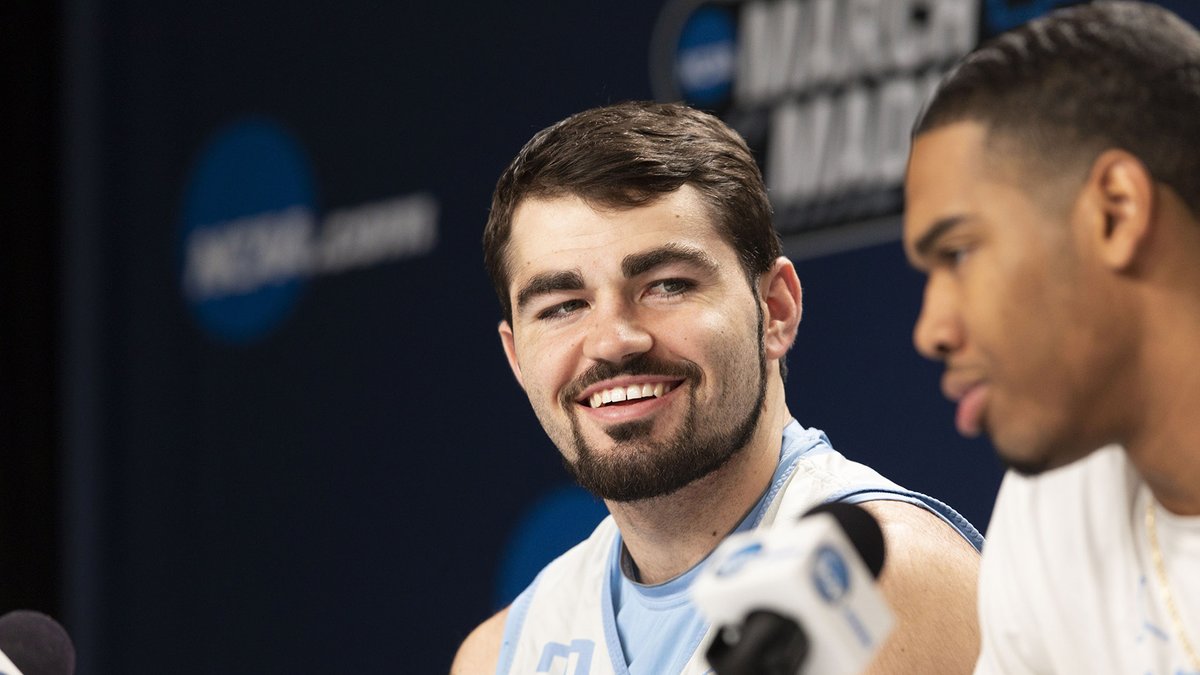 UNC_TarHeelFan's tweet photo. Happy Maye Day y'all! https://t.co/bGX8rq3ZZb