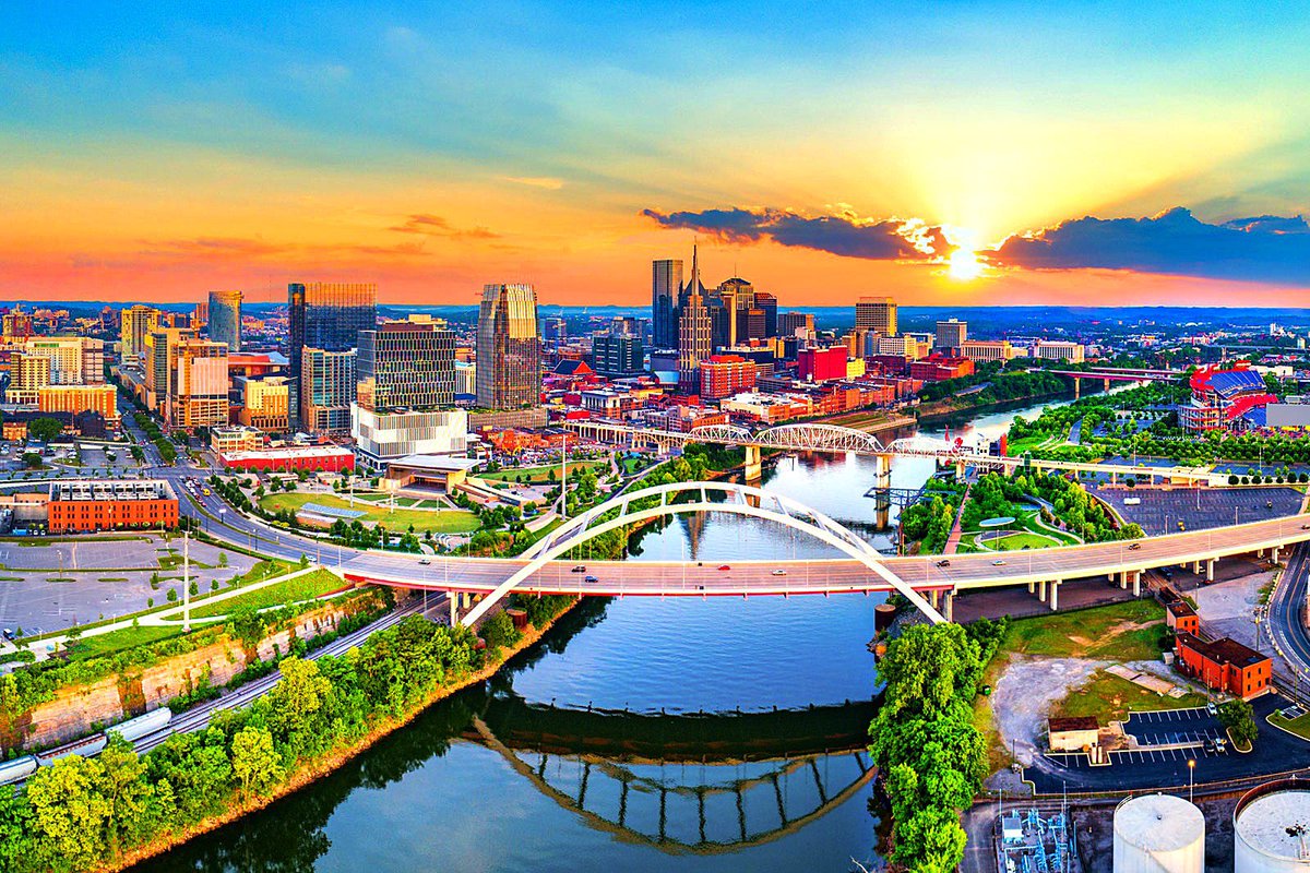 ZacBarrient's tweet photo. On to the next chapter! Proud to call Nashville, TN my new home. Huge thank you to everyone that helped me in the process of picking up and moving across the country… again. Blessed beyond compare with a new city and career. More to come in the future! https://t.co/UdOHdLCy9M