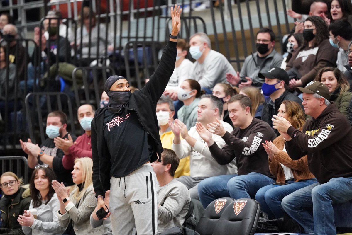 Legend in the house tonight <a href="/cstock_15/">Courtney Stockard</a>