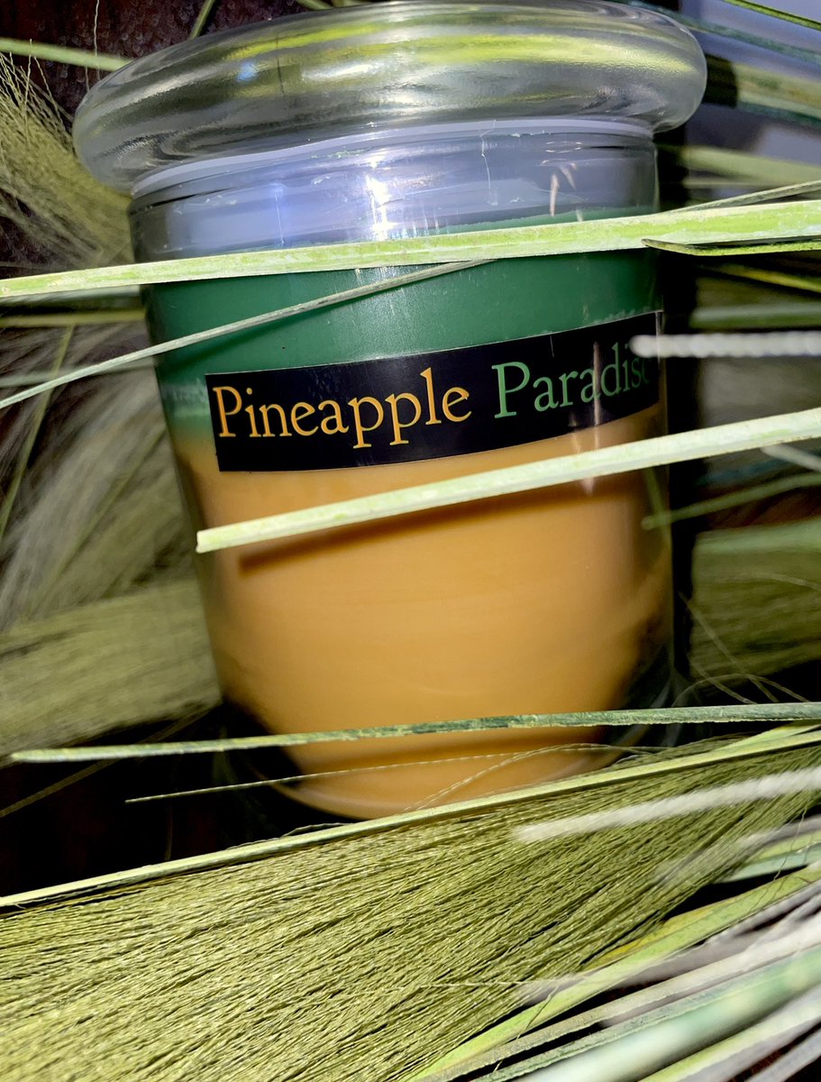 1ALITD's tweet photo. #Candles
#IMakeCandles 
#PineappleParadise
#ALightInTheDarkness https://t.co/sNXfkPiFvA