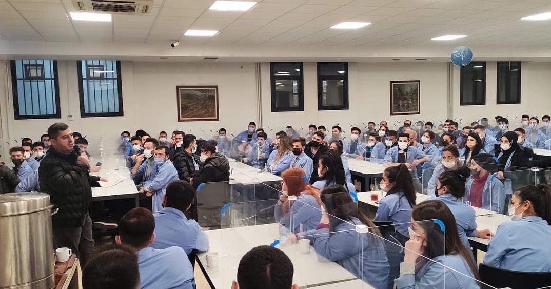 ZAFER TÜRK METAL EMEKÇİSİNİN OLDU!

KAREL A.Ş iş yeri ile imzaladığımız Toplu İş Sözleşmesi sonrası 24:00-08:00 vardiyası çalışanı üyelerimize sözleşmemizi açıkladık. Tüm KAREL A.Ş üyelerimize hayırlı olsun.