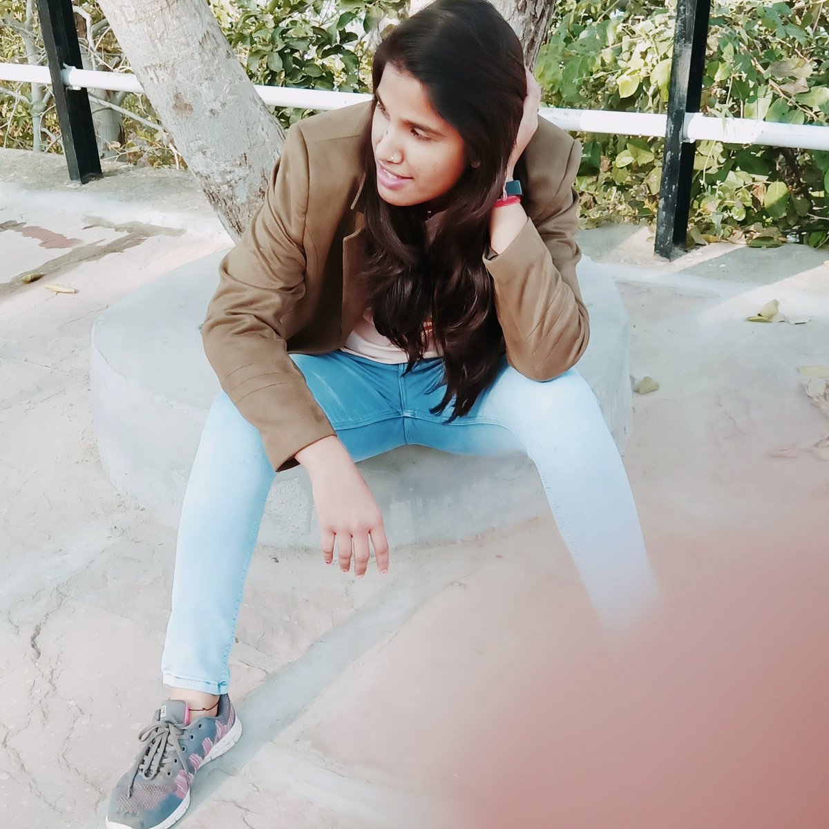 Thegurjar_baisa's tweet photo. वो वादा जो तुमने कभी किया ही नहीं,
उसे यूं ही कभी निभा जाना।।😇
#Krishu https://t.co/R6Syalnjvs