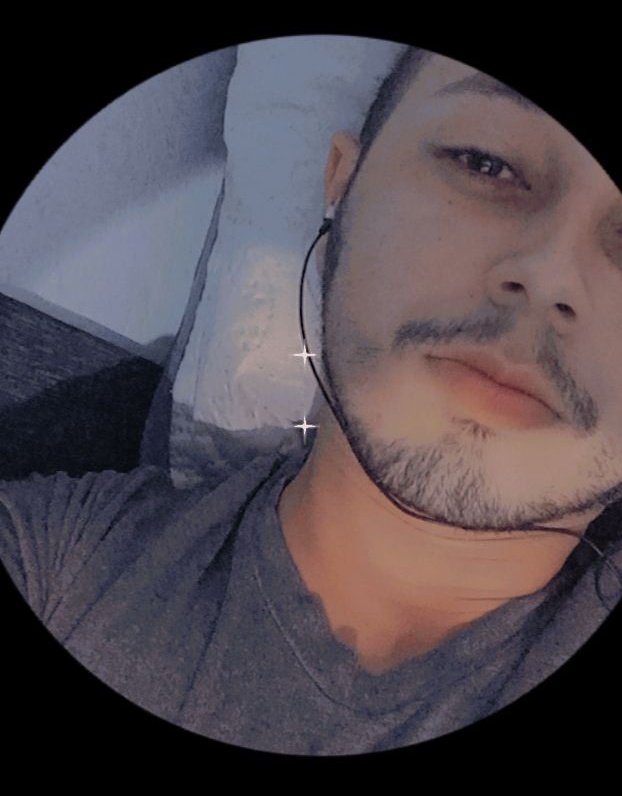 FelipeG08483175's tweet photo. Postando essa só por que expressa tudo que eu faço...
Escutar música e dormir 😂 https://t.co/5sxZCzqBqB