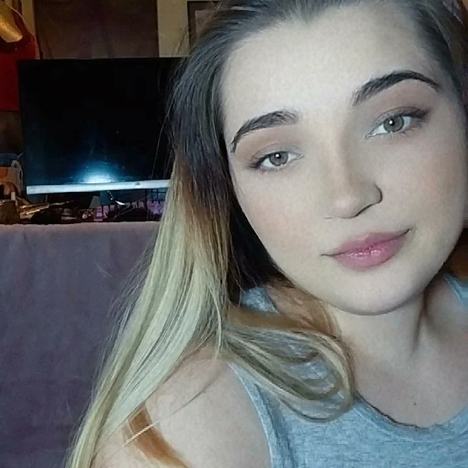 Can I, Baby? https://t.co/dVeJqeEiBN