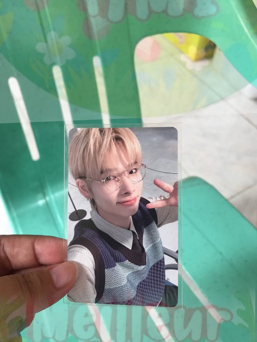 shopmeilleurami's tweet photo. #AMIUPDATES

may makakauwi na namang pogi 🥺❤️ https://t.co/q9ETUmNvsB