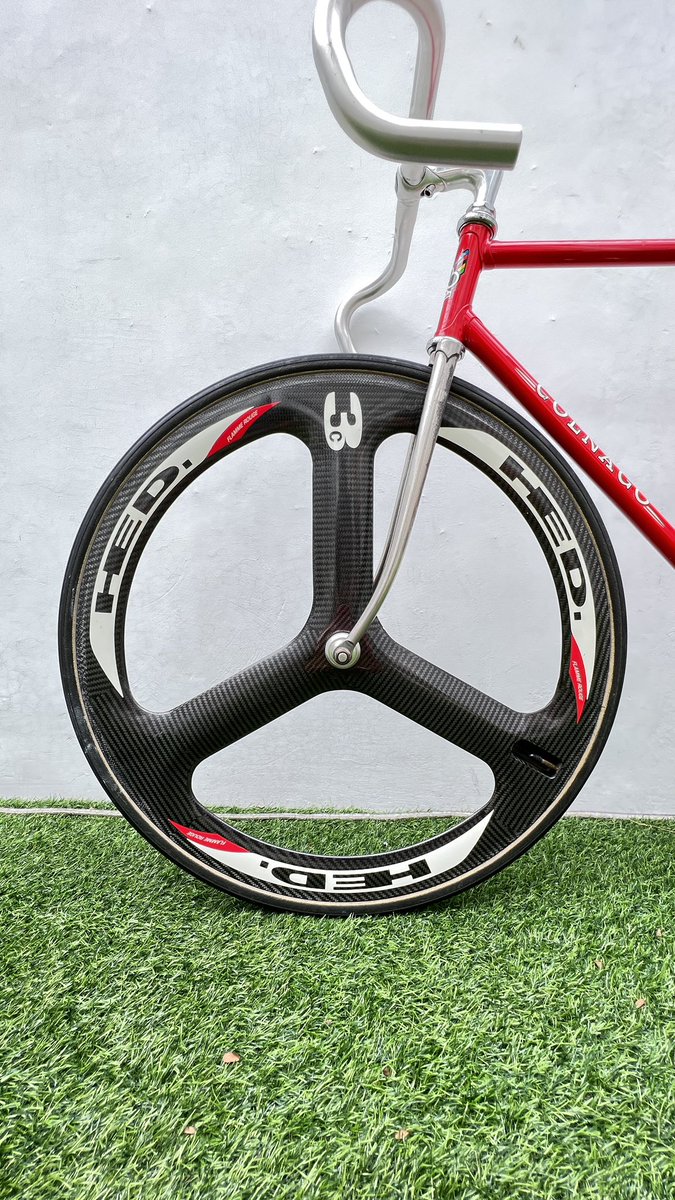 aangbsd1's tweet photo. WTS : 

- Colnago Super Pista Size 54 Fullset/Frameset Only

- HED 3 Flamme Rouge

Whatsapp :087774545755
#fnfjb https://t.co/WrY05AciG3