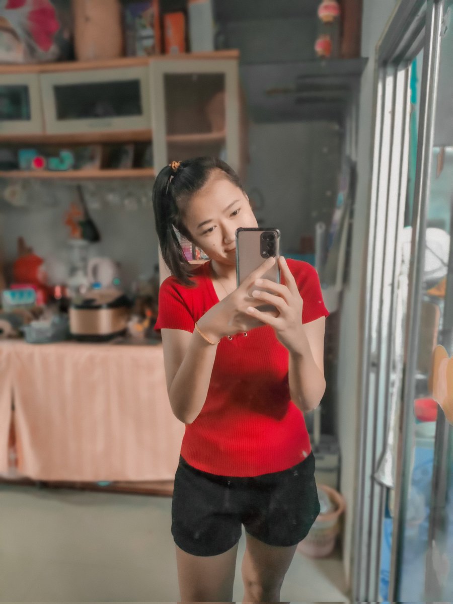 warai093's tweet photo. ชิวิตเรามันสั้น..เกินกว่าจะมานั่งเสียเวลาคำนวนแคลลอรี่ 🥰#แคปชั่น #แคปชั่นกวนตีน #แคปชั่นน่ารัก #แคปชั่นเสี่ยว #แคปชั่นตลก #ความรู้สึกของวันนี้ #แคปชั่น #แคปชั่นอ่อย  #แคปชั่นเด็ด #แคปชั่น #แคปชั่นเสี่ยว #แคปชั่นอ่อย #แคปชั่นกวนตีน #แคปชั่นฮา #แคปชั่นความรัก #แคปชั่นอ้วน https://t.co/cq6VmJ2lfc