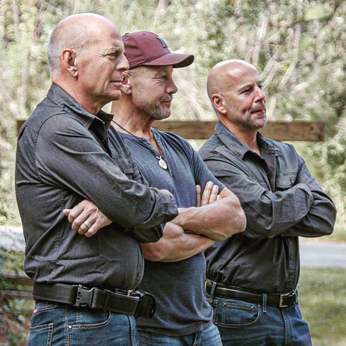 edbredskins69's tweet photo. Check out #americansiege now streaming @PrimeVideo @AppleTV @YouTube @GooglePlay #brucewillis #brucewillisdouble https://t.co/CBQArv9RKE