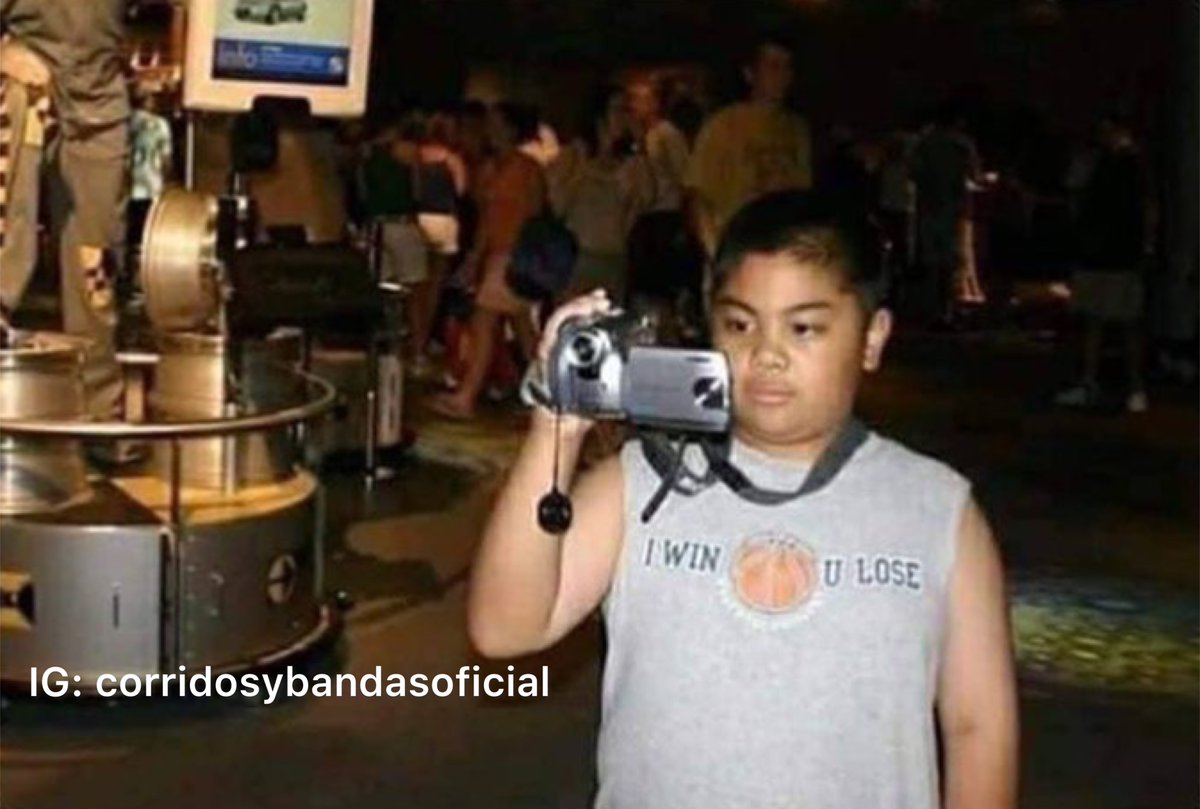 corridosybandas's tweet photo. Si me emborracho por favor me cuidas.

Mis amigos: https://t.co/VCVsRw5jmY
