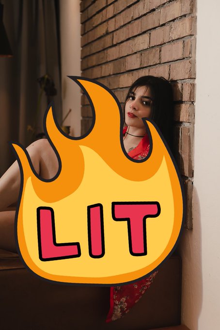 Deje 3 nuevas fotos 🔥💦  🥵 https://t.co/Czc01qMnWh 😮&zwj;💨 https://t.co/eL8kv9V5VO